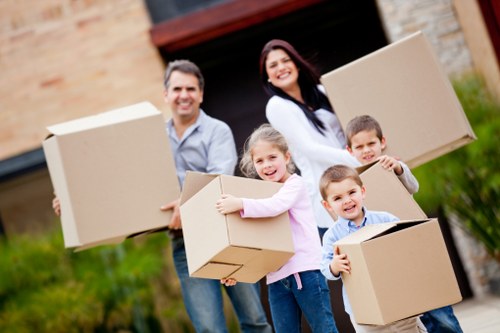 Flexible man and van in Stjohns supporting small removals and deliveries
